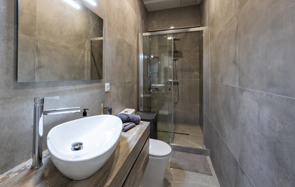 Maximising Bathroom Design For Small Spaces | Bathroom Place