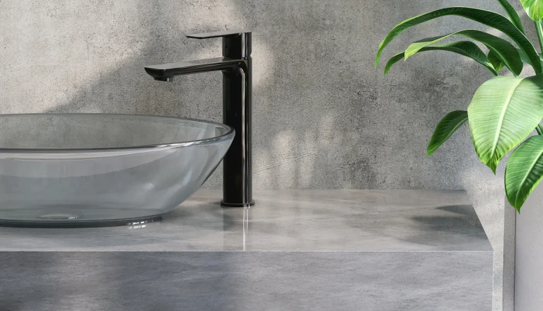 How Glass Sinks Fit Into Modern Summer Bathrooms