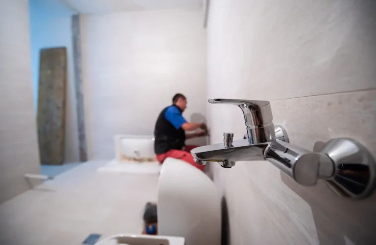 Best Time of Year to Start Your Bathroom Installation